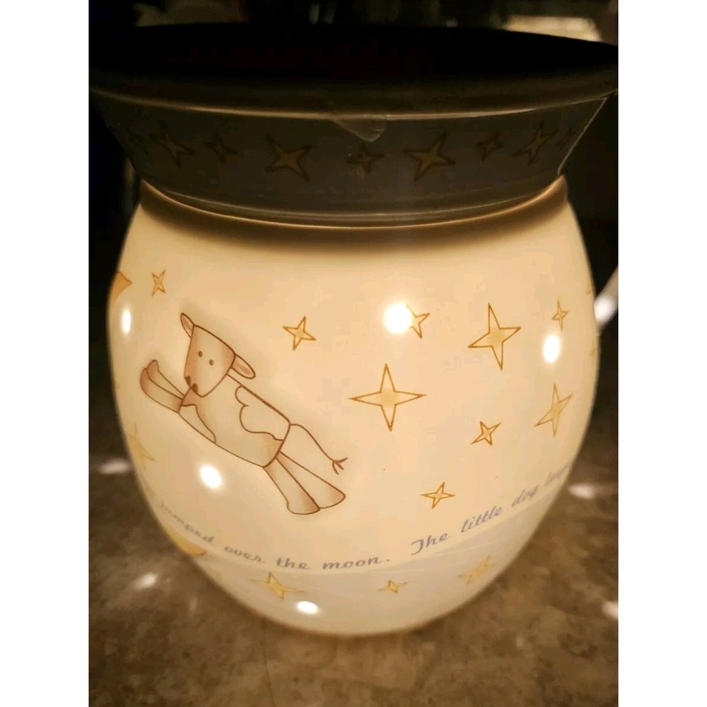 Scentsy Wax Warmer Hey Diddle Cat with a Fiddle Cow Jumped Over Moon Baby‎ Child